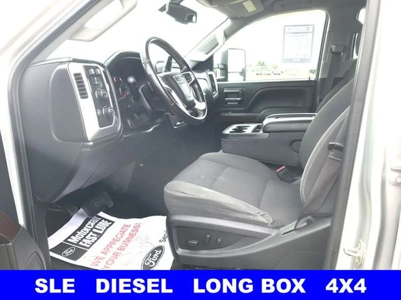 Used 2017 Quicksilver Metallic GMC SLE image 6
