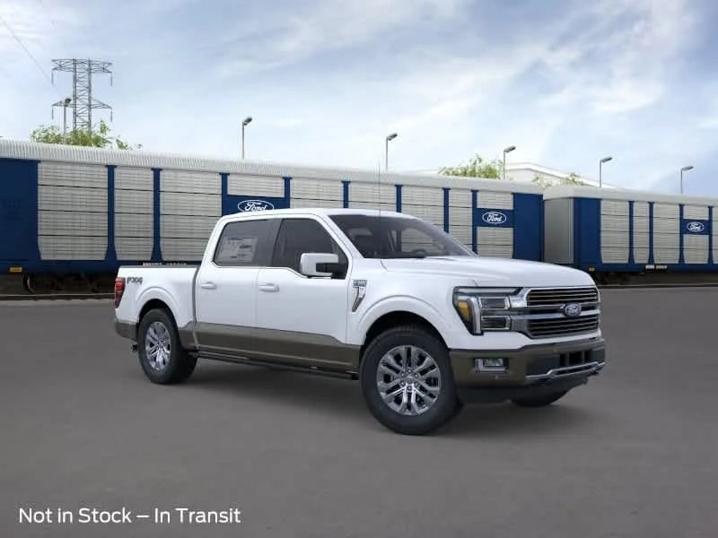 New 2026 Star White Metallic Tri-Coat/Marsh Gray Ford King Ranch image 7