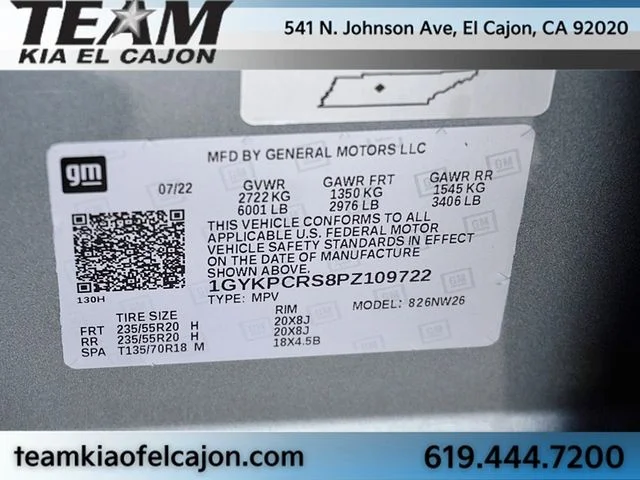 Used 2023 Silver Cadillac Premium Luxury image 35
