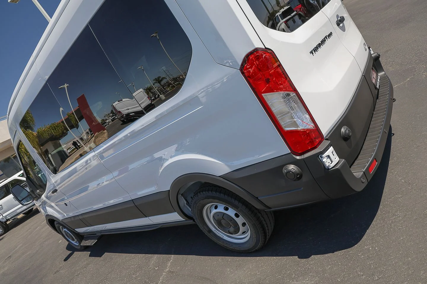 New 2026 Oxford White Ford Passenger Van XL image 8
