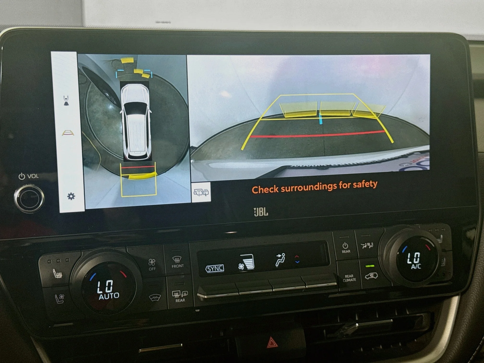 Certified Used 2024 Wind Chill Pearl Toyota Limited image 15