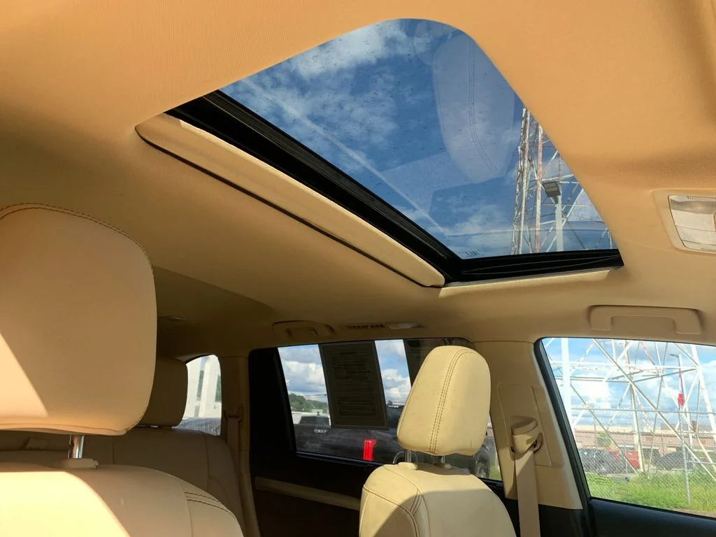 Used 2017 Brown Toyota XLE image 20
