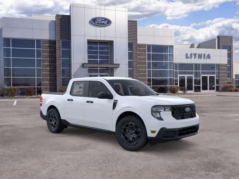 New 2026 Oxford White Ford XLT image 7