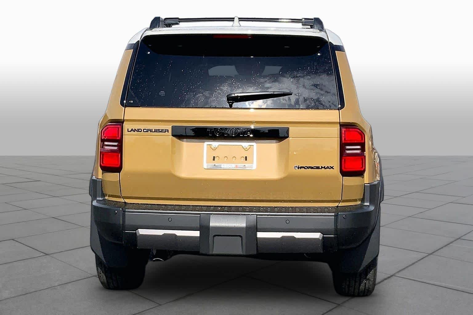 New 2027 Trail Dust/Grayscape Toyota Land Cruiser image 4