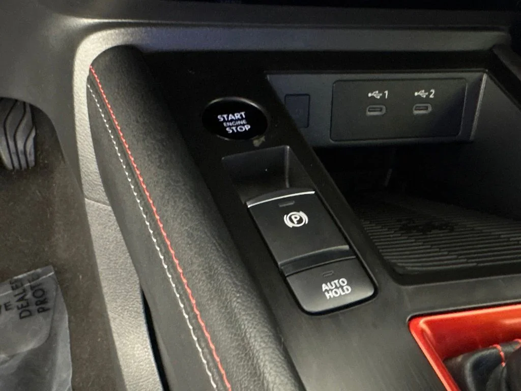 Used 2025 Black Nissan SR image 30