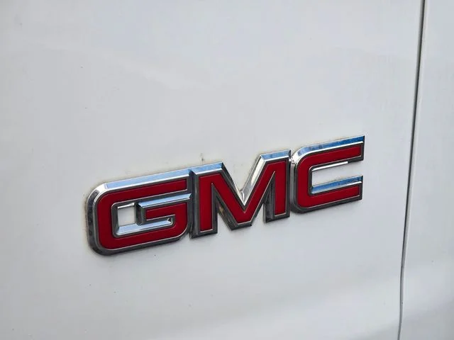 Used 2023 White GMC Work Van image 14