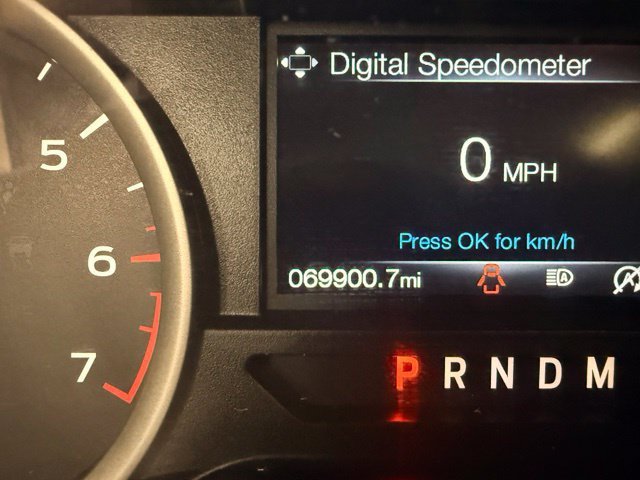 Used 2019 Red Ford XL image 9