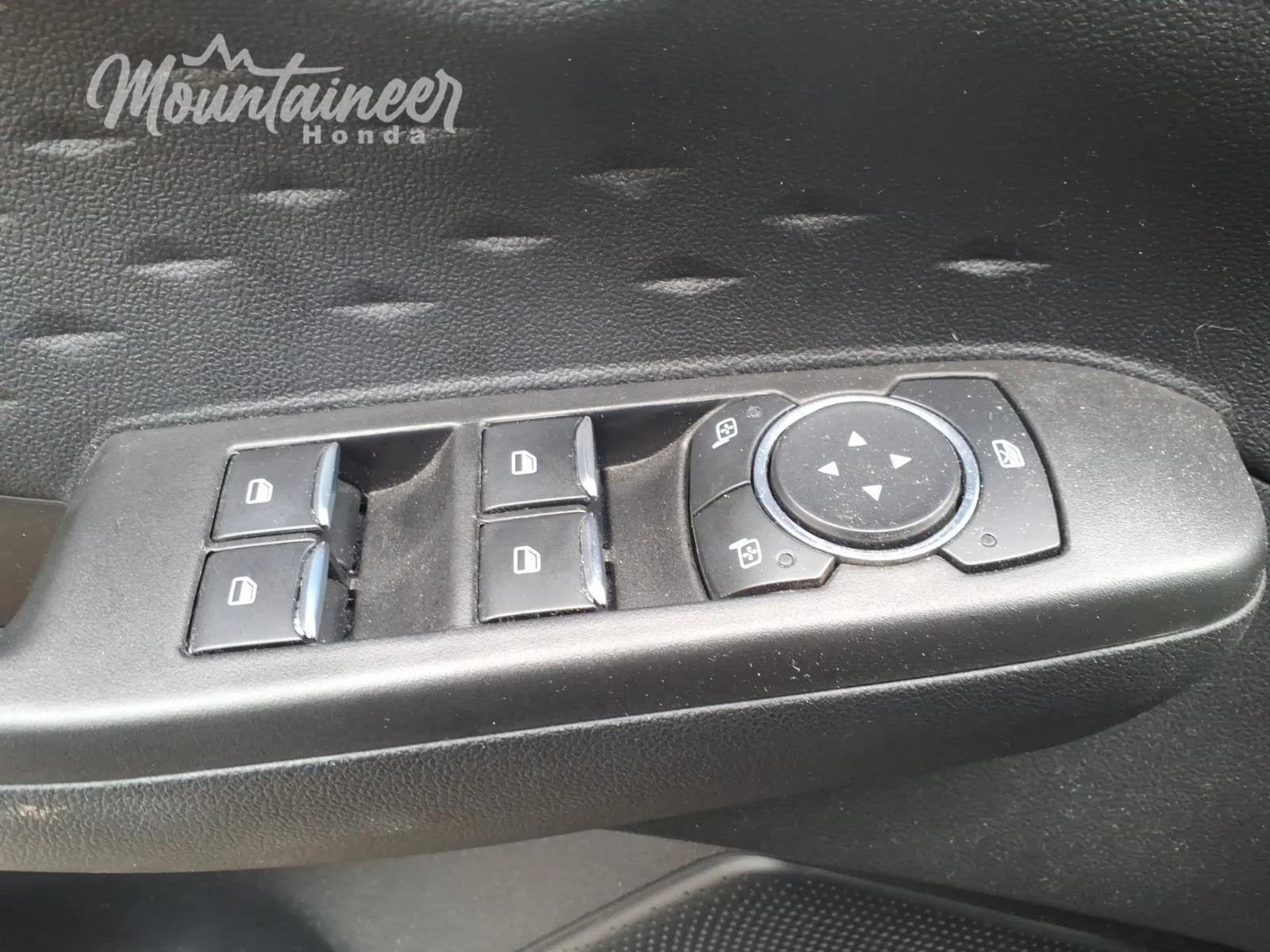 Used 2020 Agate Black Ford SEL image 35