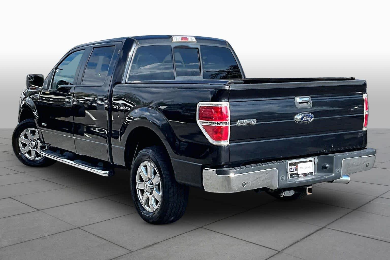 Used 2014 Tuxedo Black Metallic Ford XLT image 11