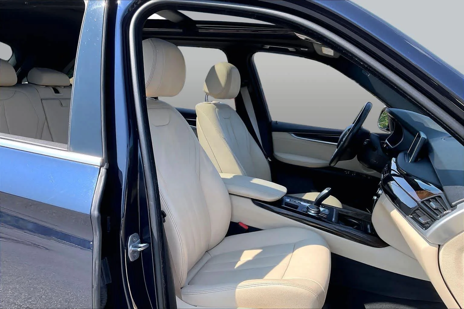 Pre-Owned 2017 BMW X5 XDrive35i