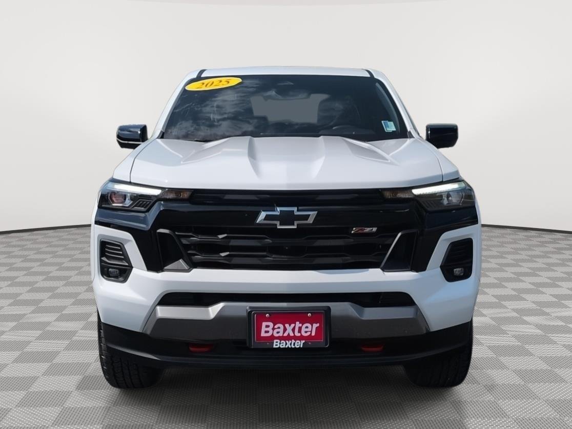 Used 2025 Summit White Chevrolet 4WD Z71 image 17