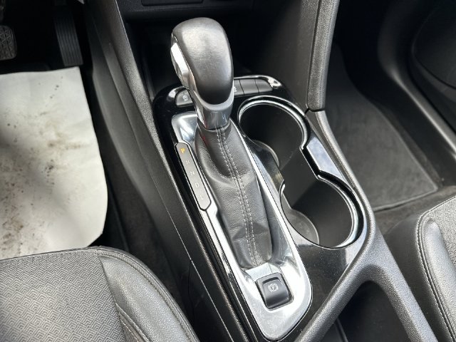 Used 2020 Dark Moon Blue Metallic Buick Select image 29
