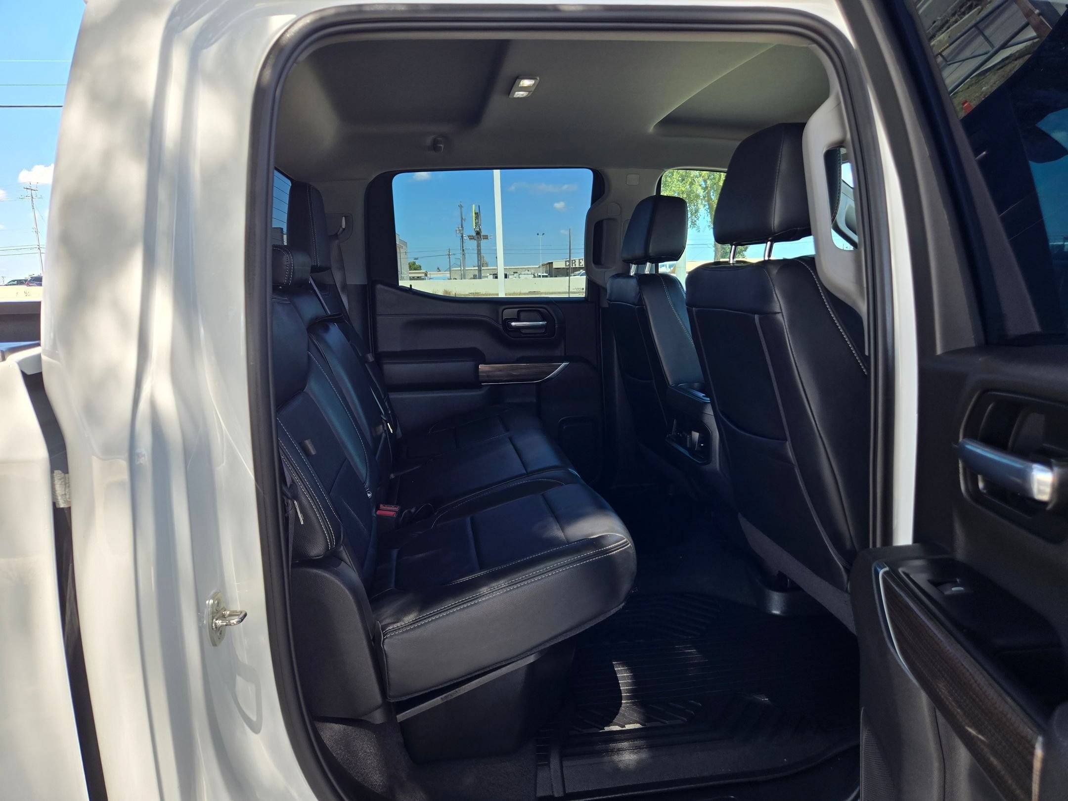 Used 2022 Summit White Chevrolet LT Trail Boss image 22