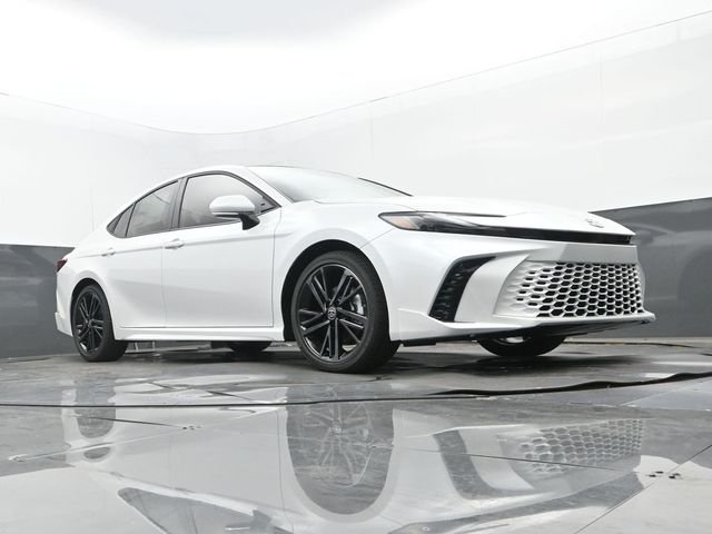 New 2026 Wind Chill Pearl Toyota XSE image 24