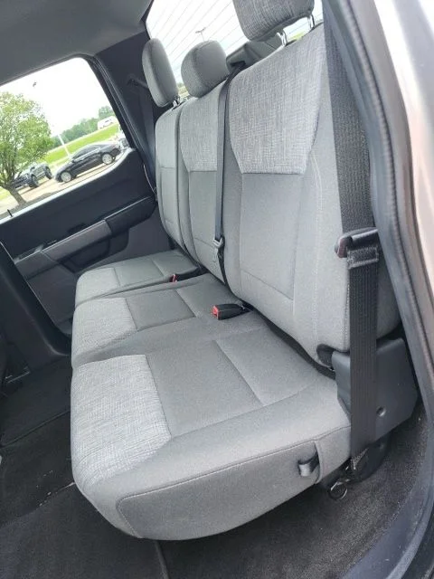 Used 2023 Silver Metallic Ford XLT image 46