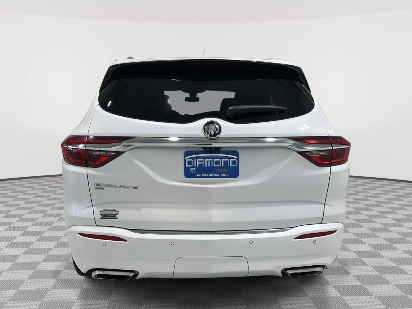 Used 2020 WHITE FROST TRICOAT Buick Avenir image 4