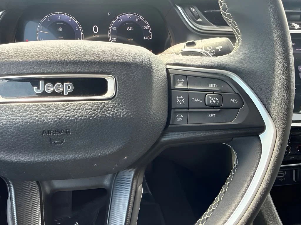 Used 2024 Gray Jeep Laredo X image 17