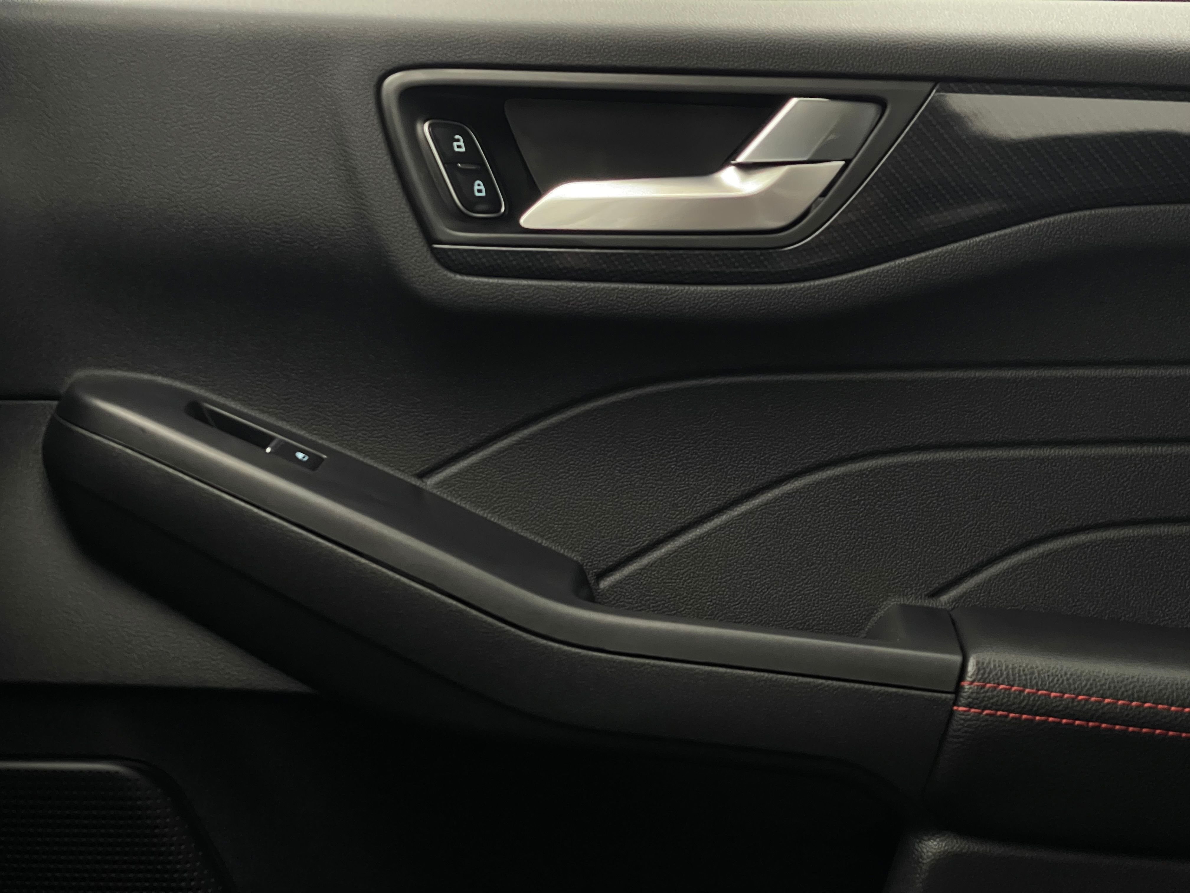 Used 2024 Black Metallic Ford ST-Line image 39