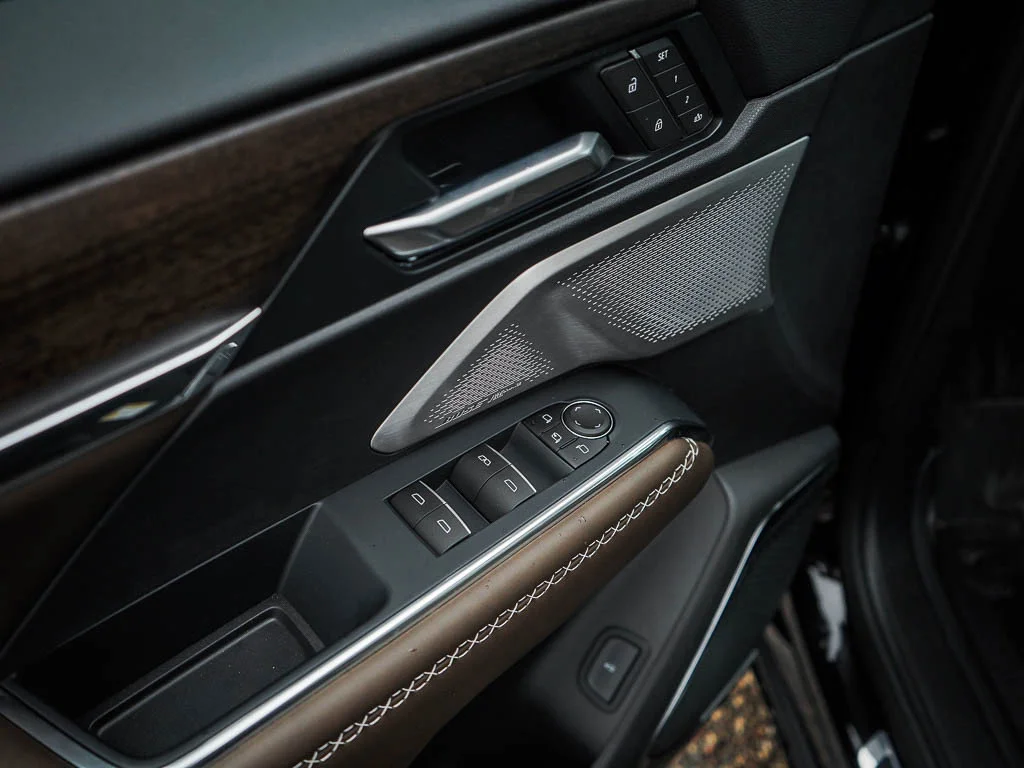 2026 GMC Acadia Denali Ultimate - Photo 19