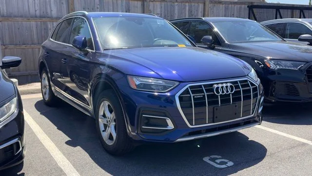 2023 Audi Q5 40 Premium's photo