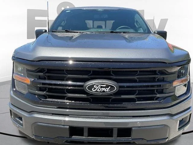 New 2026 Carbonized Gray Metallic Ford XLT image 19