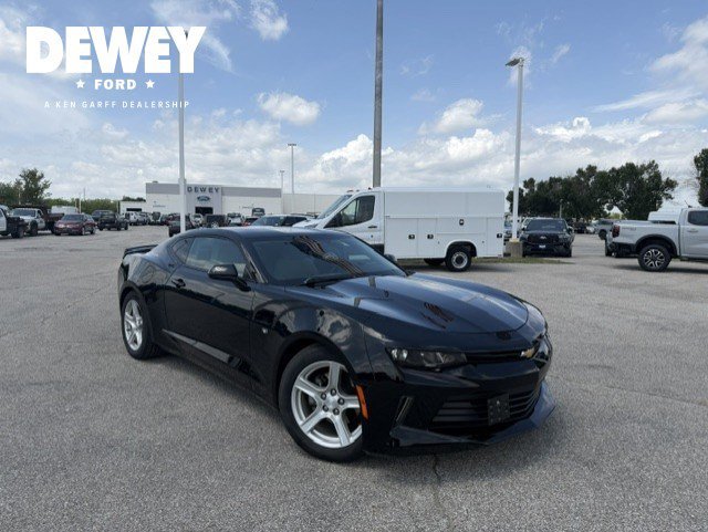 2016 Chevrolet Camaro 2.0 1LT's photo