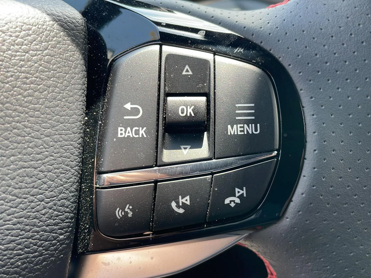 New 2026 Carbonized Gray Metallic Ford ST-Line image 15