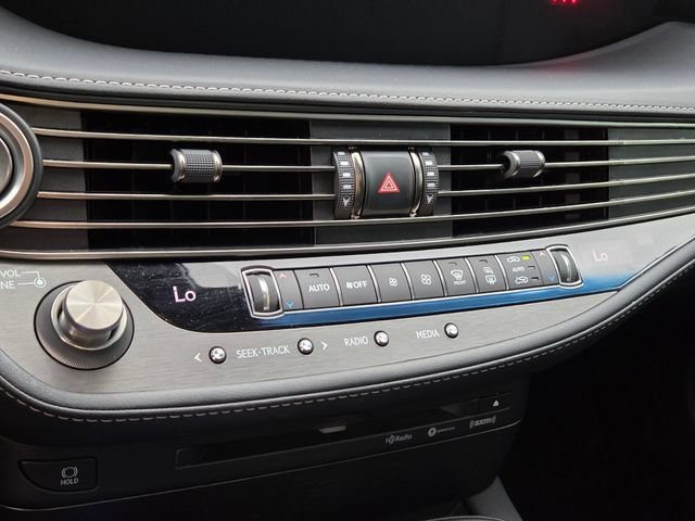 2019 Lexus LS Base - Photo 22