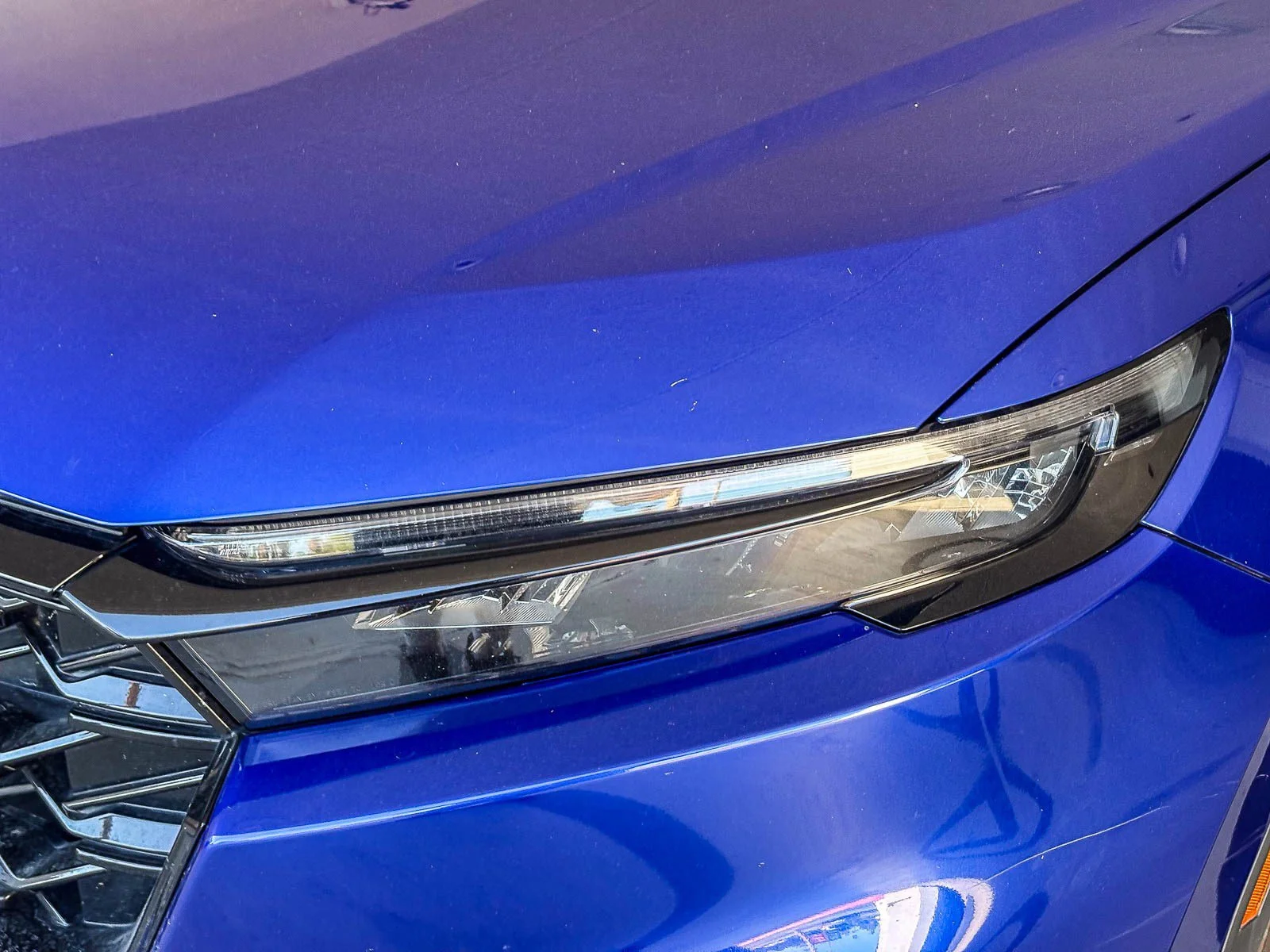Used 2025 Canyon River Blue Metallic Honda Sport-L image 8