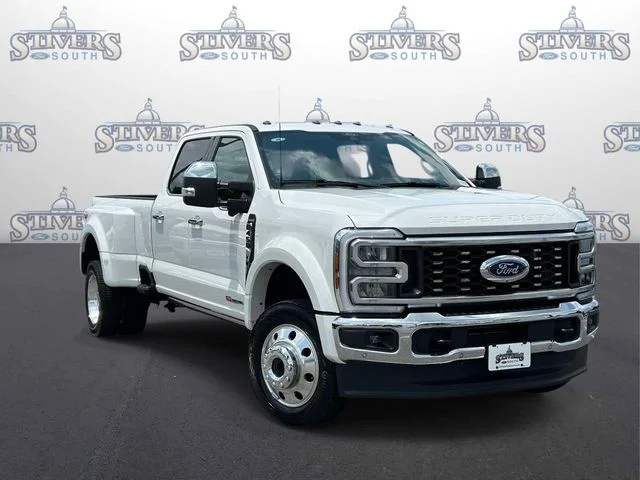 2026 Ford F-450 King Ranch 4x4 Crew Cab 8' Box DRW's photo