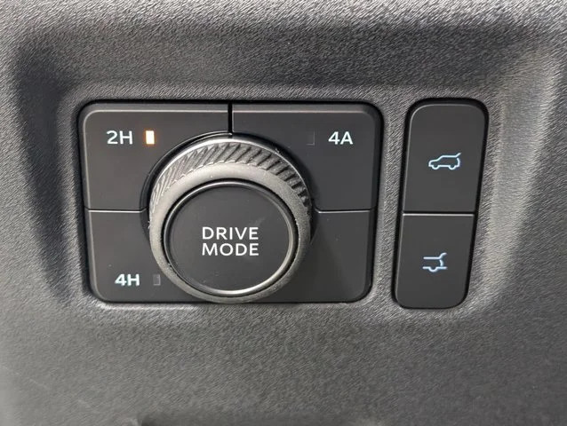 New 2027 Star White Metallic Tri-Coat Ford Active image 43
