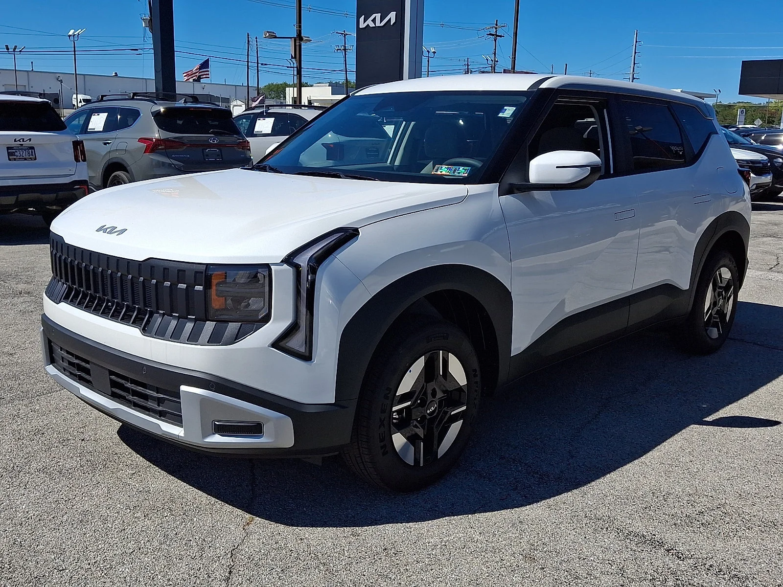 New 2027 White Kia LX image 4