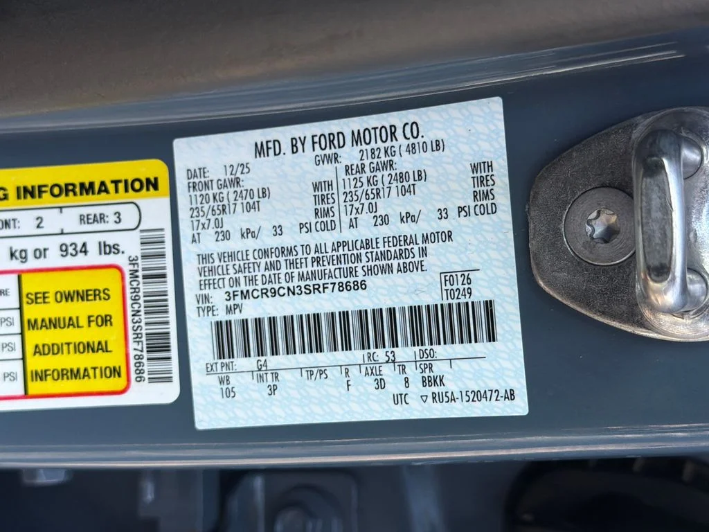Used 2025 Gray Ford Outer Banks image 30