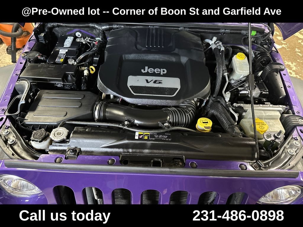 Used 2017 Purple Jeep Unlimited Rubicon image 10