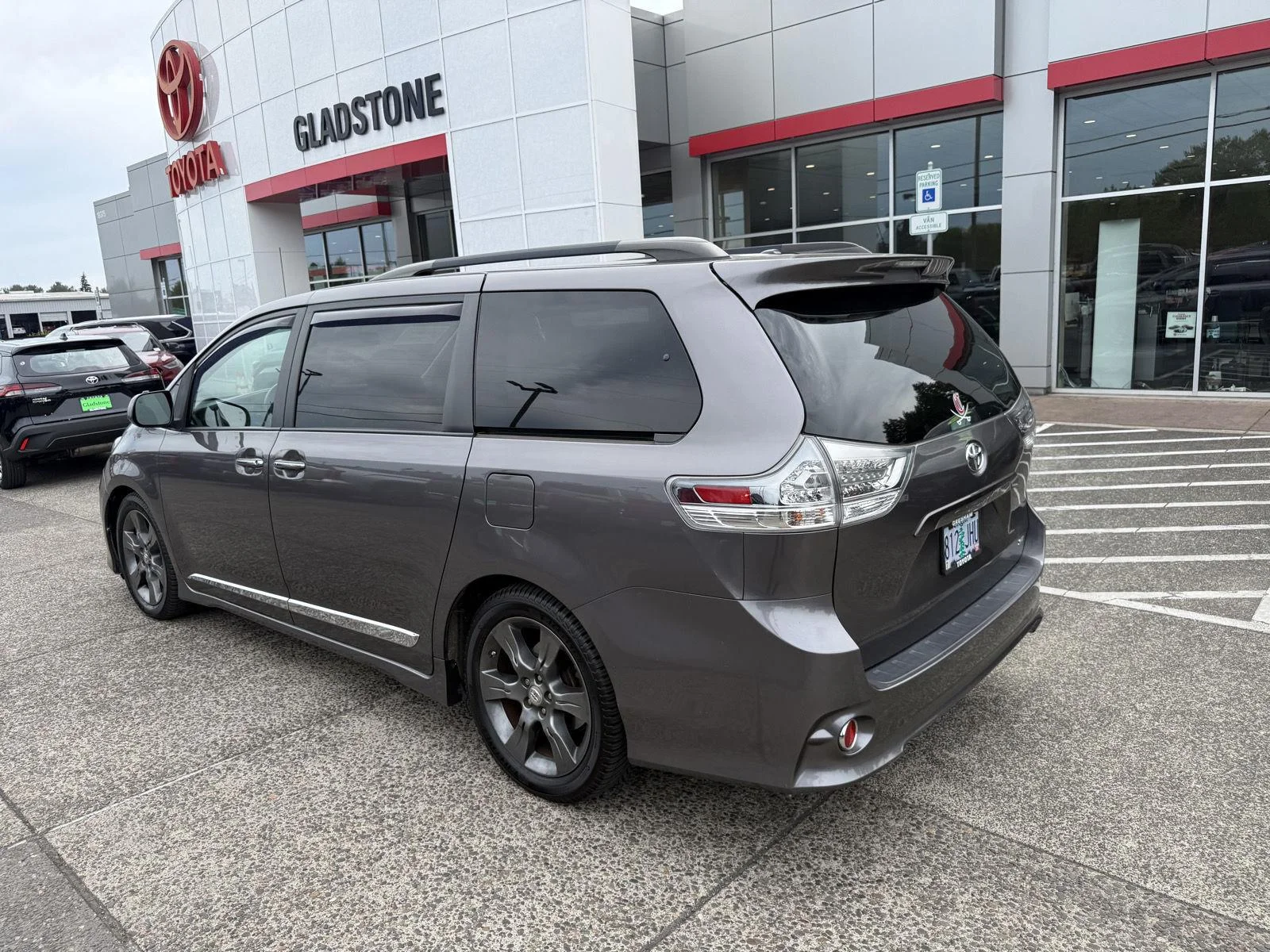 Used 2015 Predawn Gray Mica Toyota SE image 3