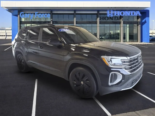 2024 Volkswagen Atlas SE w/Tech