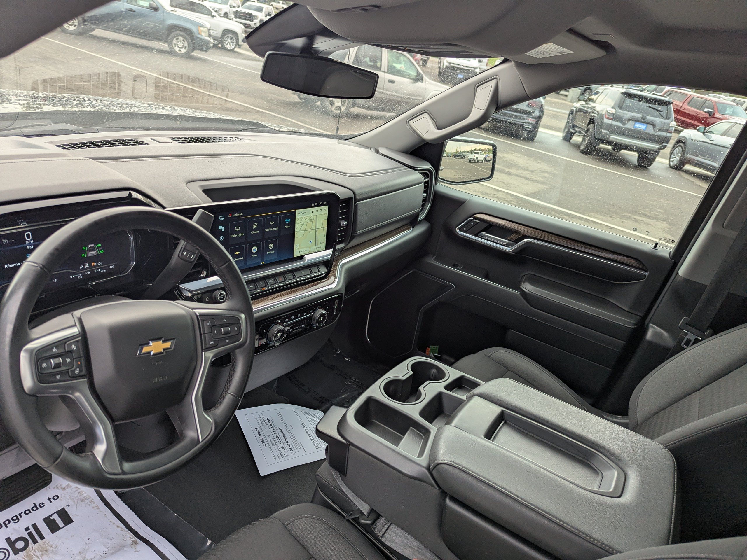 2024 Chevrolet Silverado 1500 LT - Photo 13
