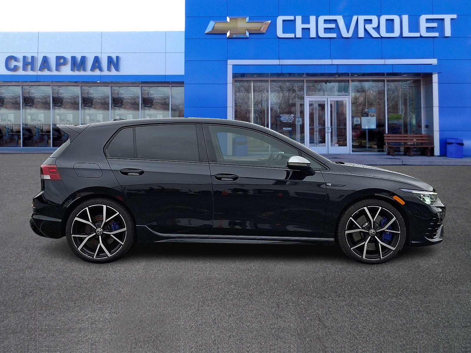 Used 2024  Volkswagen  image 7