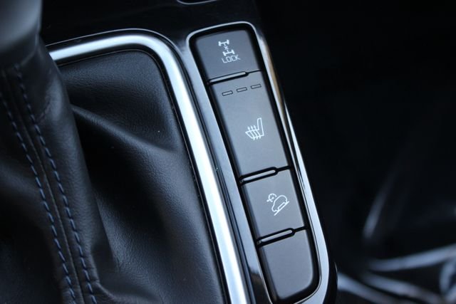 Used 2023 White Kia S image 10