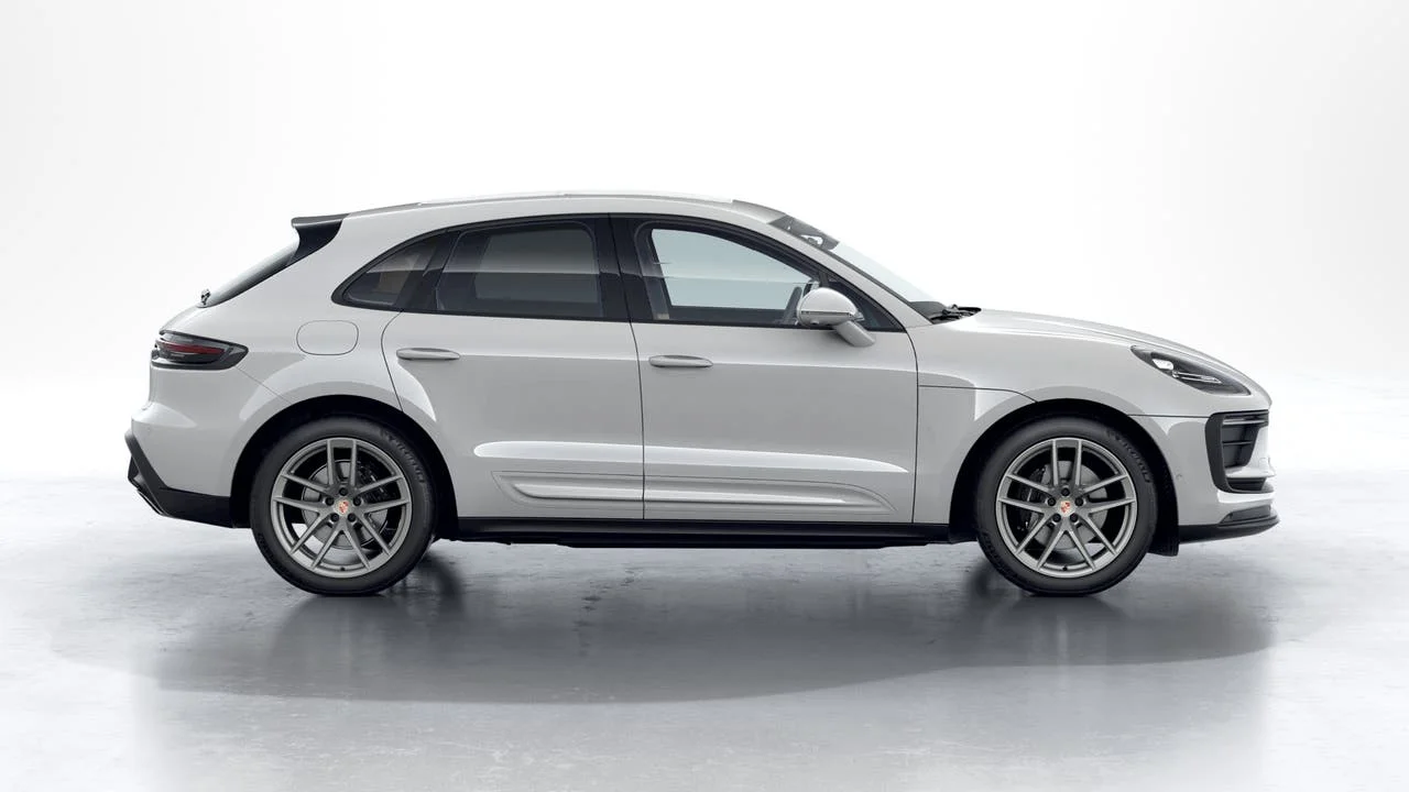 New 2026 Chalk Porsche  image 6