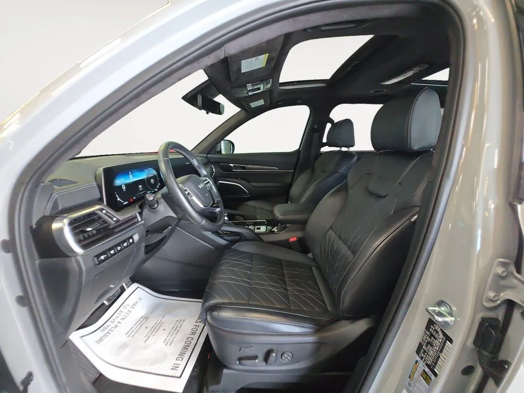 Used 2025 Gray Kia SX-Prestige X-Line image 11