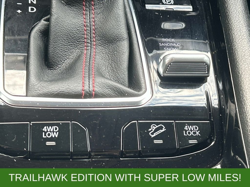 Used 2022 Gray Jeep Trailhawk image 27