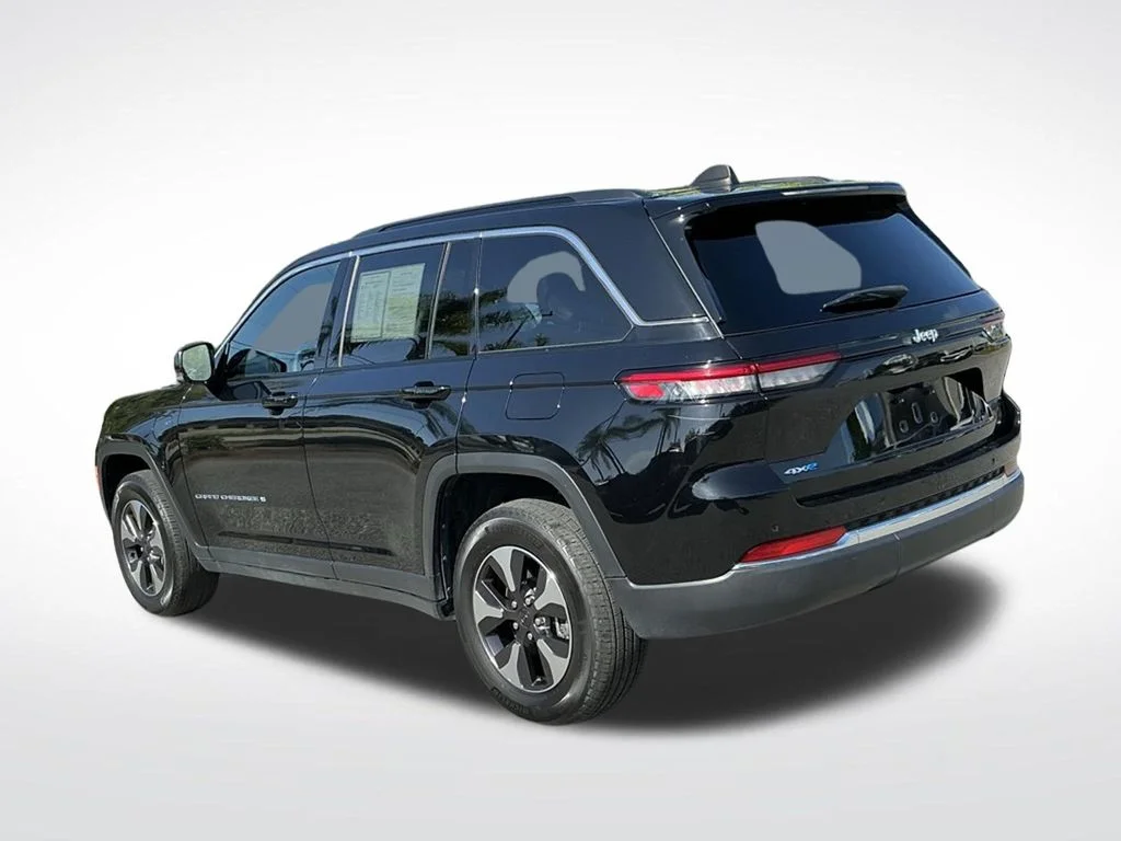 Used 2024 Black Jeep 4xe image 8