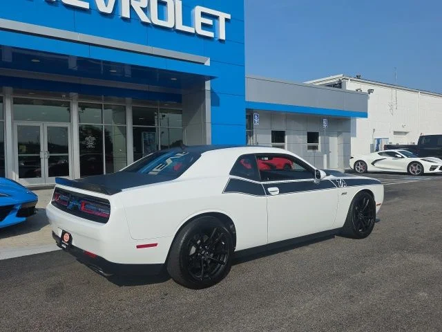 Used 2021 White Dodge R/T Scat Pack image 7