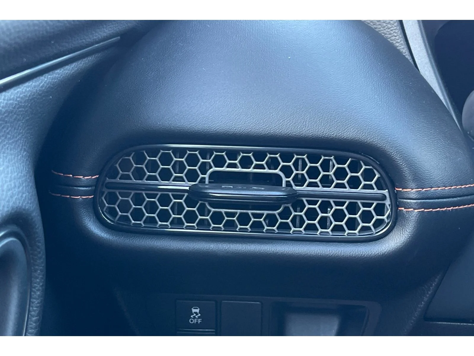 Used 2025 Milano Red Honda Sport image 28