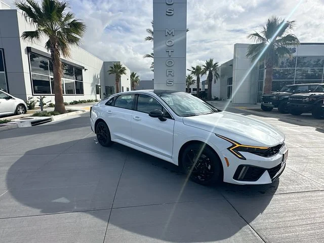 2026 Kia Optima GT-Line FWD's photo