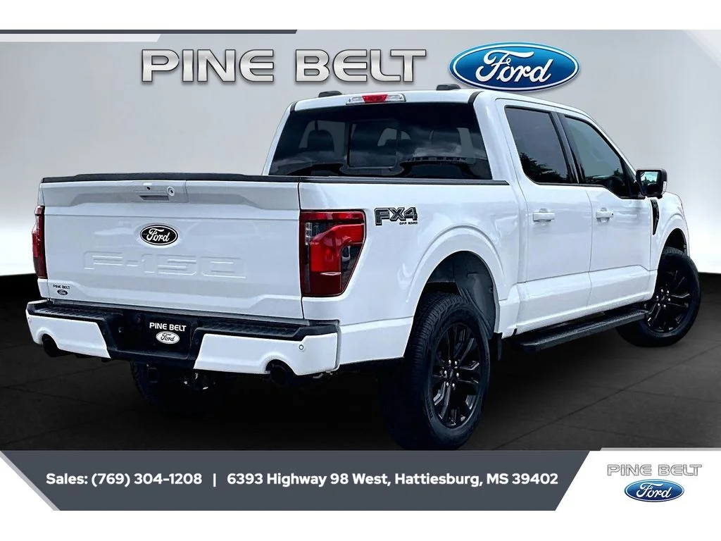 New 2026 Oxford White Ford XLT image 11