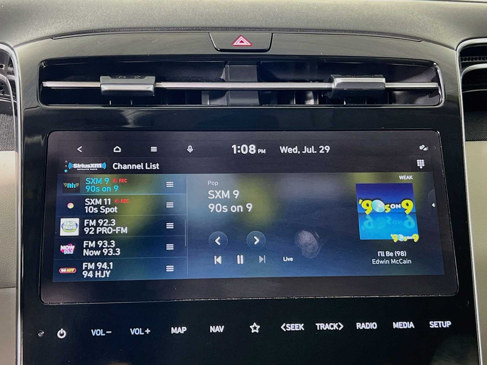 Used 2024 Amazon Gray Hyundai SEL Convenience image 15