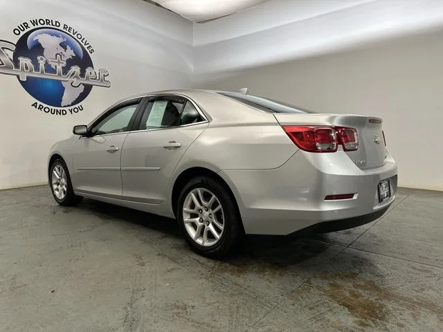 Used 2013 Silver Chevrolet LT image 8