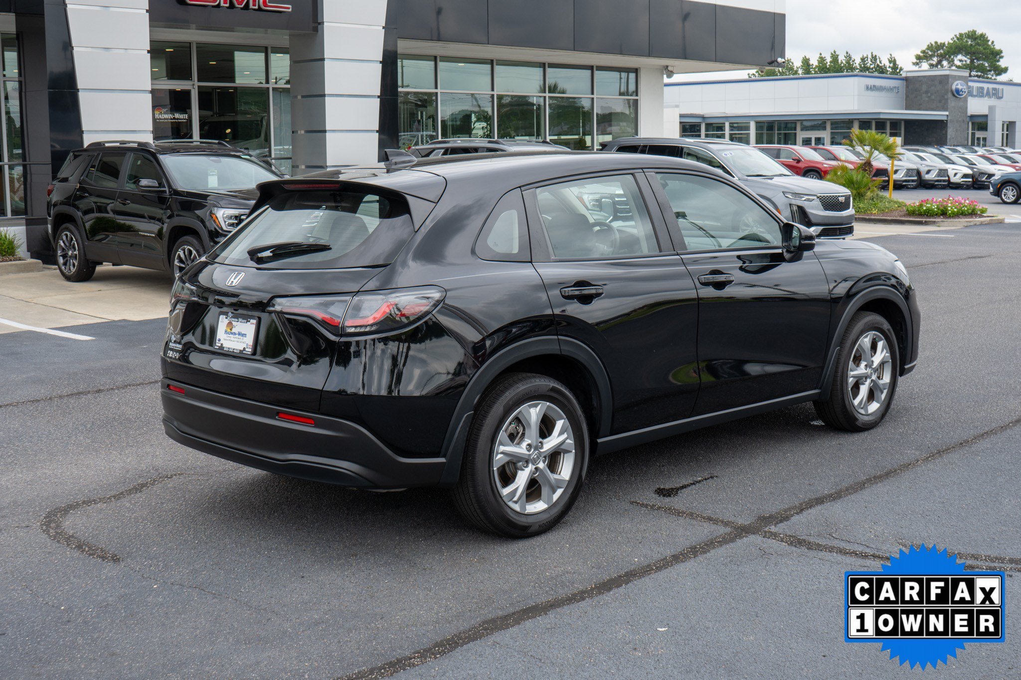 Used 2023 Black Honda LX image 3